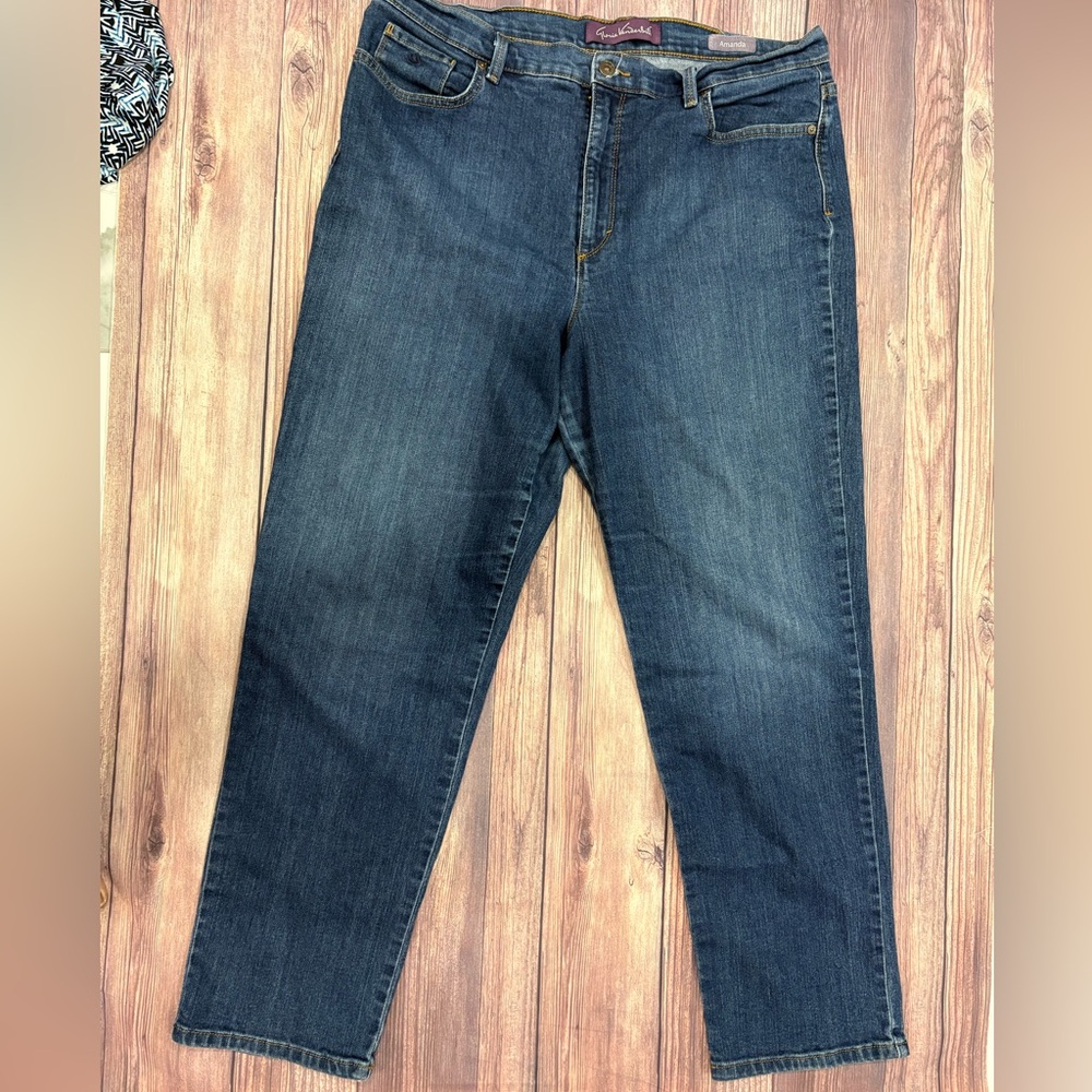 Gloria Vanderbilt Dark Blue Jeans